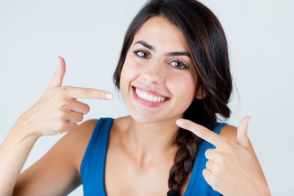 Types Of Teeth Whitening