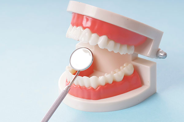 Tooth Extraction Guide: What Happens During And After The Procedure